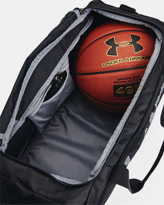 UA Undeniable 4.0 Small Duffle Bag in Black image number 2